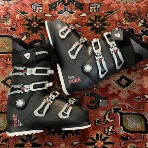 Rossignol Pure Comfort 60 Ski Boots Almost New Size 24.5
